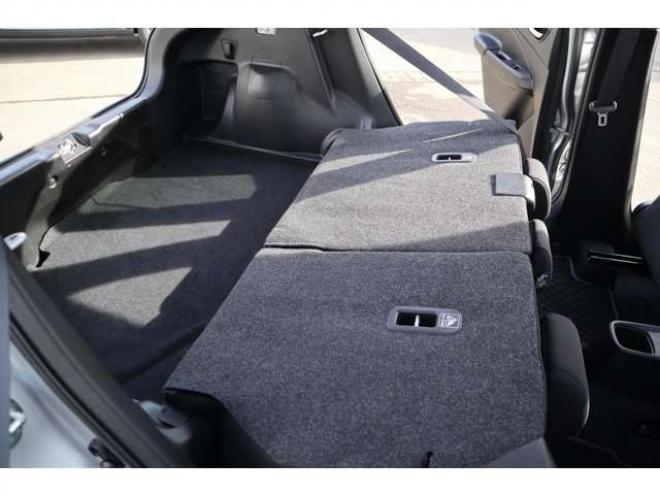 スイフト1.2 XL セーフティパッケージ装着車 4WD　CDプレイヤー　シートヒーター　パドルシフト　オートライト　アダプティブクルーズコントロール　車線逸脱警報 1200