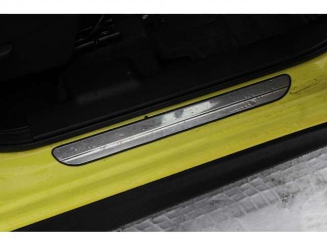 スイフトスポーツ 1.4 スズキ セーフティ サポート非装着車　純正フルセグナビ　ETC　LEDヘッドライト　オートライト　クルーズコントロール　　シートヒーター　ステアリングリモコンスイッチ 2WD 1400