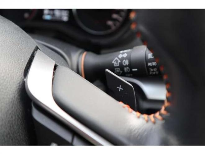 XV2.0e-L アイサイト 4WD　純正フルセグナビ　バックカメラ　ETC　電動パーキングブレーキ　オートビークルホールド　アダプティブクルーズコントロール 2000