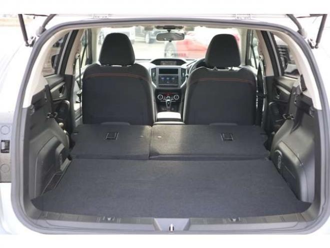 XV2.0e-L アイサイト 4WD　純正フルセグナビ　バックカメラ　ETC　電動パーキングブレーキ　オートビークルホールド　アダプティブクルーズコントロール 2000