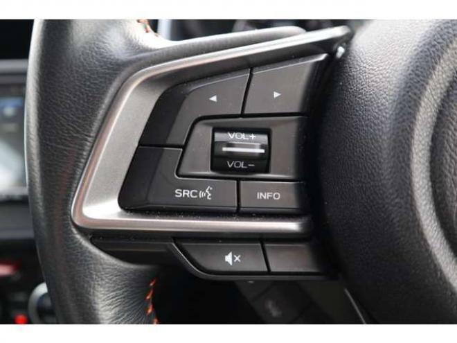 XV2.0e-L アイサイト 4WD　純正フルセグナビ　バックカメラ　ETC　電動パーキングブレーキ　オートビークルホールド　アダプティブクルーズコントロール 2000