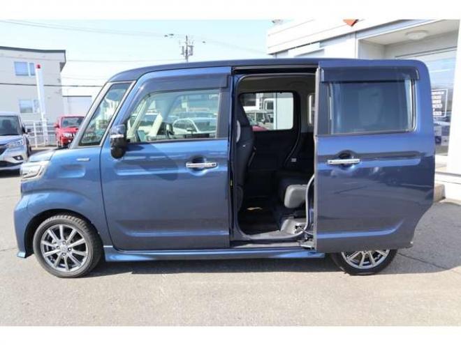 スペーシアカスタム ハイブリッド XS 4WD　全方位フルセグナビ　ヘッドアップディスプレイ　社外ドラレコ前後　ETC　両側電動スライドドア　アダプティブクルーズコントロール　パワーモード　スリムサーキュレーター 660