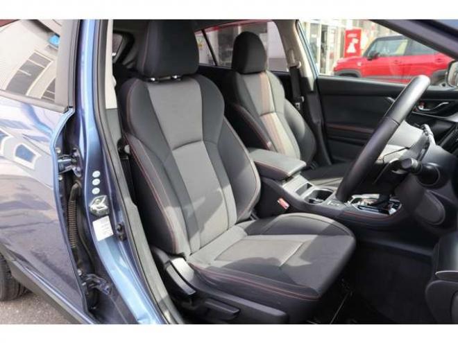 XV2.0i-L アイサイト 4WD　純正フルセグナビ　バックカメラ　ETC　電動パーキングブレーキ　ヘッドライトウォッシャー　アダプティブクルーズコントロール　LEDヘッドライト 2000