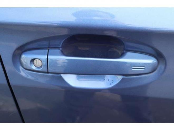 XV2.0i-L アイサイト 4WD　純正フルセグナビ　バックカメラ　ETC　電動パーキングブレーキ　ヘッドライトウォッシャー　アダプティブクルーズコントロール　LEDヘッドライト 2000