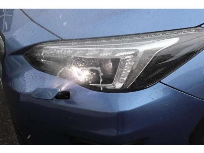 XV2.0i-L アイサイト 4WD　純正フルセグナビ　バックカメラ　ETC　電動パーキングブレーキ　ヘッドライトウォッシャー　アダプティブクルーズコントロール　LEDヘッドライト 2000