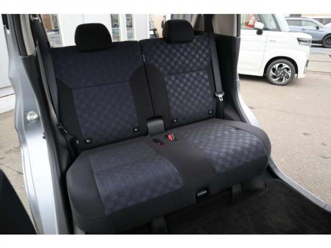 デイズハイウェイスターGターボ アーバンクロム プロパイロット エディション 4WD　純正CDプレイヤー　アラウンドビュールームミラー　電動パーキングブレーキ　シートヒーター　アダプティブクルーズコントロール 660