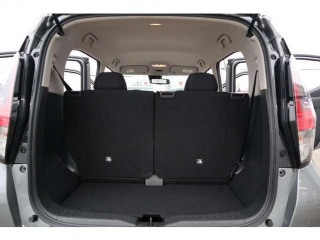 デイズハイウェイスターGターボ アーバンクロム プロパイロット エディション 4WD　純正CDプレイヤー　アラウンドビュールームミラー　電動パーキングブレーキ　シートヒーター　アダプティブクルーズコントロール 660