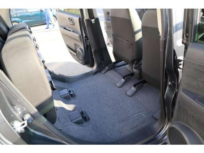 N-ONEオリジナル 4WD　シートヒーター　電動パーキングブレーキ　LEDヘッドライト　アダプティブクルーズコントロール　パーキングセンサー　ナビ装着車用スペシャルパッケージ 660