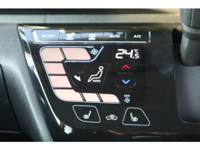 ルークスハイウェイスターGターボ プロパイロット エディション 4WD　純正フルセグナビ　アラウンドビューカメラ　シートヒーター　両側電動スライドドア　電動パーキングブレーキ　前側純正ドライブレコーダー　ハンズフリースライドドア 660