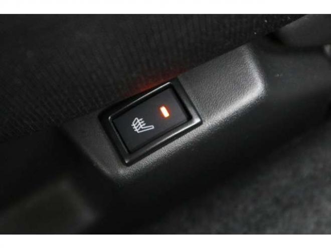 クロスビー1.0 ハイブリッド MX スズキ セーフティ サポートパッケージ装着車 4WD　CDプレイヤー　シートヒーター　アイドリングストップ　パーキングセンサー　デュアルセンサーブレーキサポート　ヒルディセントコントロール 1000