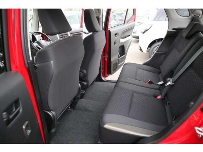 クロスビー1.0 ハイブリッド MX スズキ セーフティ サポートパッケージ装着車 4WD　CDプレイヤー　シートヒーター　アイドリングストップ　パーキングセンサー　デュアルセンサーブレーキサポート　ヒルディセントコントロール 1000