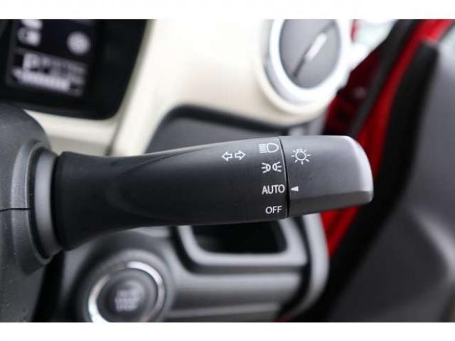 クロスビー1.0 ハイブリッド MX スズキ セーフティ サポートパッケージ装着車 4WD　CDプレイヤー　シートヒーター　アイドリングストップ　パーキングセンサー　デュアルセンサーブレーキサポート　ヒルディセントコントロール 1000