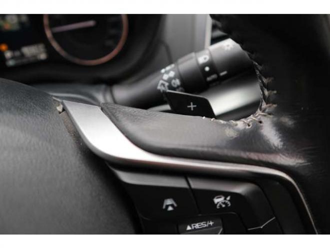 インプレッサスポーツ 2.0 i-L アイサイト 4WD　純正ダイヤトーンナビ　バックカメラ　ETC　ドライブレコーダー　電動パーキングブレーキ　ヘッドライトウォッシャー　ミラーヒーター　アダプティブクルーズコントロール 2000