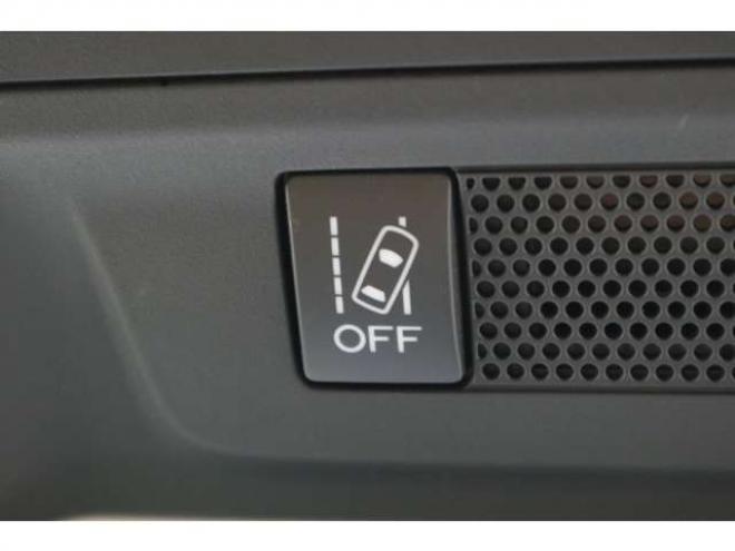 インプレッサスポーツ 2.0 i-L アイサイト 4WD　純正ダイヤトーンナビ　バックカメラ　ETC　ドライブレコーダー　電動パーキングブレーキ　ヘッドライトウォッシャー　ミラーヒーター　アダプティブクルーズコントロール 2000