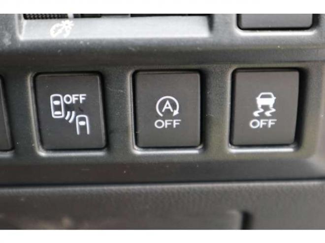 インプレッサスポーツ 2.0 i-L アイサイト 4WD　純正ダイヤトーンナビ　バックカメラ　ETC　ドライブレコーダー　電動パーキングブレーキ　ヘッドライトウォッシャー　ミラーヒーター　アダプティブクルーズコントロール 2000