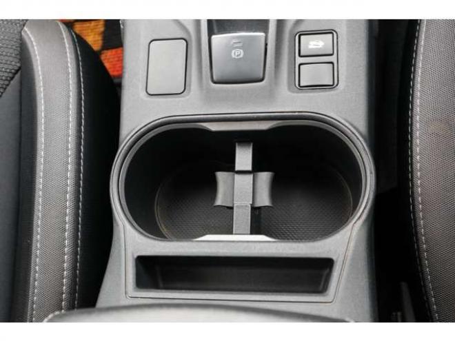 インプレッサスポーツ 2.0 i-L アイサイト 4WD　純正ダイヤトーンナビ　バックカメラ　ETC　ドライブレコーダー　電動パーキングブレーキ　ヘッドライトウォッシャー　ミラーヒーター　アダプティブクルーズコントロール 2000