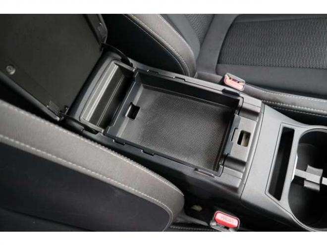 インプレッサスポーツ 2.0 i-L アイサイト 4WD　純正ダイヤトーンナビ　バックカメラ　ETC　ドライブレコーダー　電動パーキングブレーキ　ヘッドライトウォッシャー　ミラーヒーター　アダプティブクルーズコントロール 2000