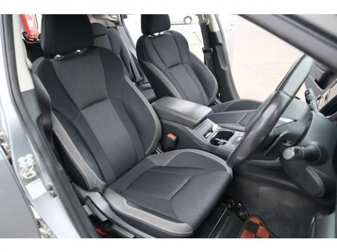 インプレッサスポーツ 2.0 i-L アイサイト 4WD　純正ダイヤトーンナビ　バックカメラ　ETC　ドライブレコーダー　電動パーキングブレーキ　ヘッドライトウォッシャー　ミラーヒーター　アダプティブクルーズコントロール 2000