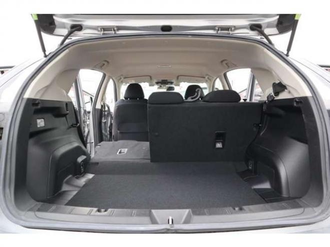 インプレッサスポーツ 2.0 i-L アイサイト 4WD　純正ダイヤトーンナビ　バックカメラ　ETC　ドライブレコーダー　電動パーキングブレーキ　ヘッドライトウォッシャー　ミラーヒーター　アダプティブクルーズコントロール 2000