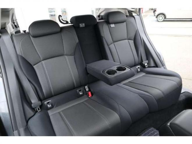 インプレッサスポーツ 1.6 i-L アイサイト 4WD　社外ナビ　ETC　電動パーキングブレーキ　オートビークルホールド　パドルシフト　アダプティブクルーズコントロール　アイサイト 1600