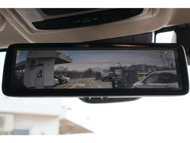 ヴェゼル1.5 e:HEV Z 4WD　純正フルセグナビ　全方位カメラ　社外ドラレコ付きデジタルルームミラー　ワイヤレス充電器　シートヒーター　アダプティブクルーズコントロール　電動パーキング　電動バックドア　ステアリングヒーター 1500