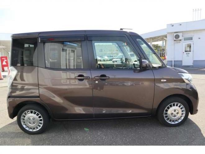 デイズルークスボレロ Xベース 4WD　純正フルセグナビ　アラウンドビューカメラ　社外前後ドラレコ　シートミラーヒーター　両側電動スライドドア 660