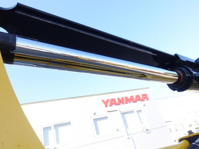 バックホーヤンマー　VIO45-6　バケット容量0.18m3　ピラニアバケット