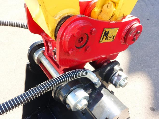 バックホーヤンマー　VIO45-6　バケット容量0.18m3　ピラニアバケット