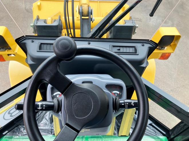 ホイールローダコマツ　中古　WA30-6E0　建機