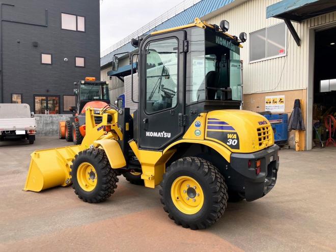 ホイールローダコマツ　中古　WA30-6E0　建機