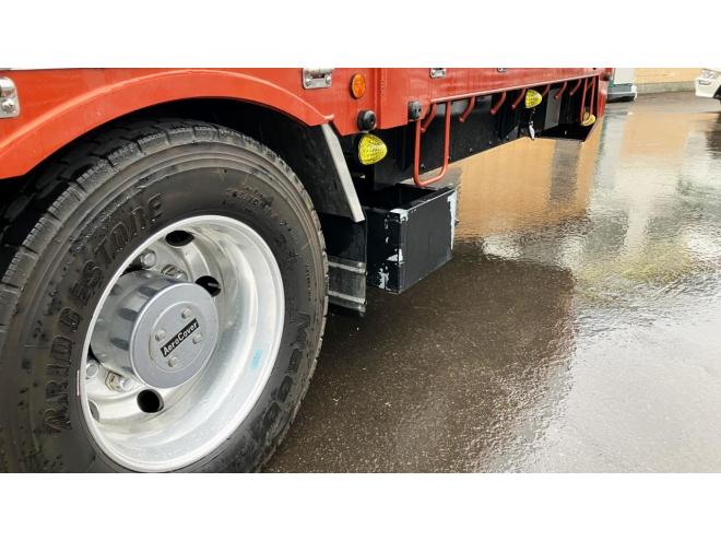 プロフィア中古　4段ラジコンセルフクレーン　大型トラック