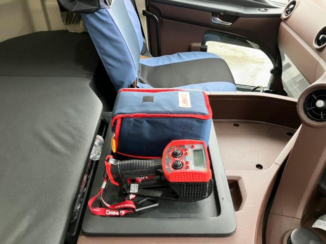 プロフィア中古　4段ラジコンセルフクレーン　大型トラック