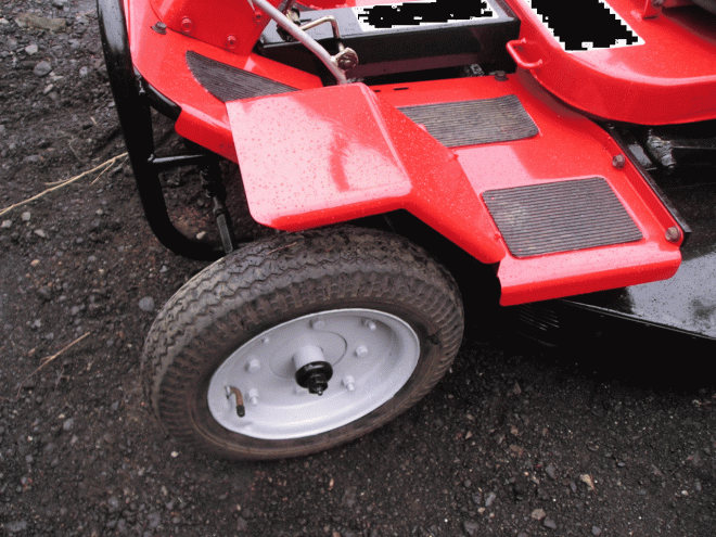 芝草刈機乗用草刈り機　ラビット　モア　全塗装で整備済み　即使用可