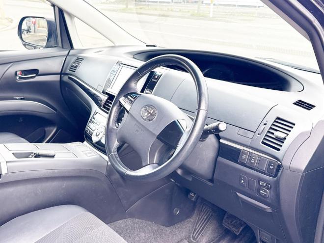 エスティマハイブリッドハイブリッド2.4アエラス プレミアムED 4WD　ローンが不安な方＜優遇ローン＞　本州仕入　寒冷地仕様　純正SDナビ　後席モニター 4WD 2400 5Dr