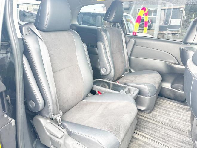 エスティマハイブリッドハイブリッド2.4アエラス プレミアムED 4WD　ローンが不安な方＜優遇ローン＞　本州仕入　寒冷地仕様　純正SDナビ　後席モニター 4WD 2400 5Dr