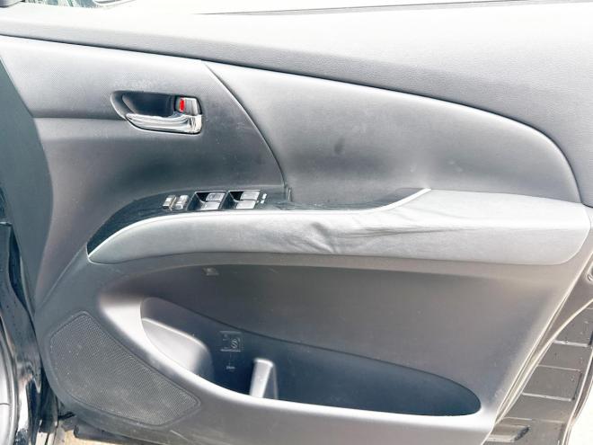 エスティマハイブリッドハイブリッド2.4アエラス プレミアムED 4WD　ローンが不安な方＜優遇ローン＞　本州仕入　寒冷地仕様　純正SDナビ　後席モニター 4WD 2400 5Dr