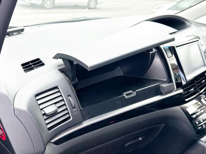 エスティマハイブリッドハイブリッド2.4アエラス プレミアムED 4WD　ローンが不安な方＜優遇ローン＞　本州仕入　寒冷地仕様　純正SDナビ　後席モニター 4WD 2400 5Dr