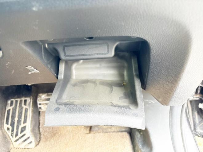 オデッセイ2.4アブソルート 4WD　ローンが不安な方＜優遇ローン1年保証　社外ナビ 