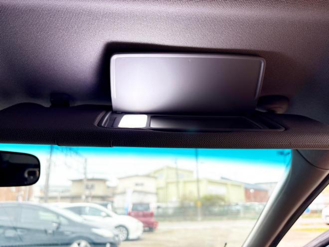 オデッセイ2.4アブソルート 4WD　ローンが不安な方＜優遇ローン1年保証　社外ナビ 