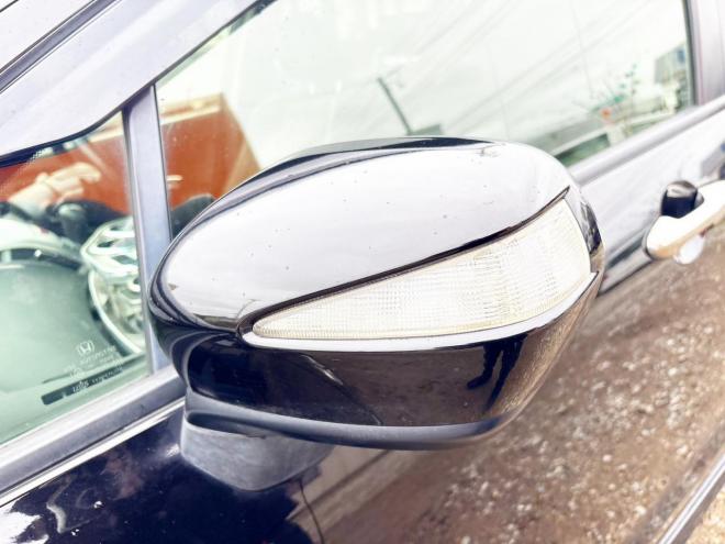 オデッセイ2.4アブソルート 4WD　ローンが不安な方＜優遇ローン1年保証　社外ナビ 