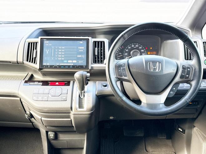 ステップワゴン2.0G Eセレクション 4WD　ローンが不安な方＜優遇ローン＞　本州仕入 寒冷地仕様　純正9型ナビ　フルセグTV 4WD 2000 5Dr