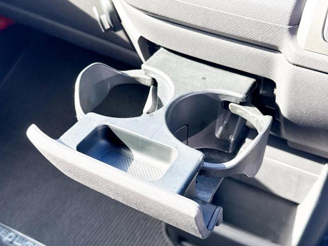 ステップワゴン2.0G Eセレクション 4WD　ローンが不安な方＜優遇ローン＞　本州仕入 寒冷地仕様　純正9型ナビ　フルセグTV 4WD 2000 5Dr