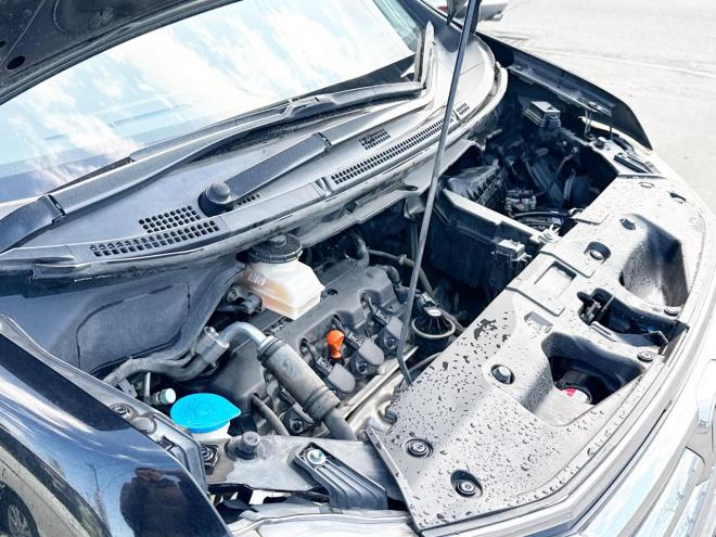 ステップワゴン2.0G Eセレクション 4WD　ローンが不安な方＜優遇ローン＞　本州仕入 寒冷地仕様　純正9型ナビ　フルセグTV 4WD 2000 5Dr