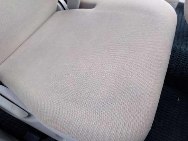 eKワゴンMX 4WD　4速オートマチック　キーレス　ナビTV　リモコンスターター　D席シートヒーター　夏冬アルミタイヤ付　車検令和10年4月 660