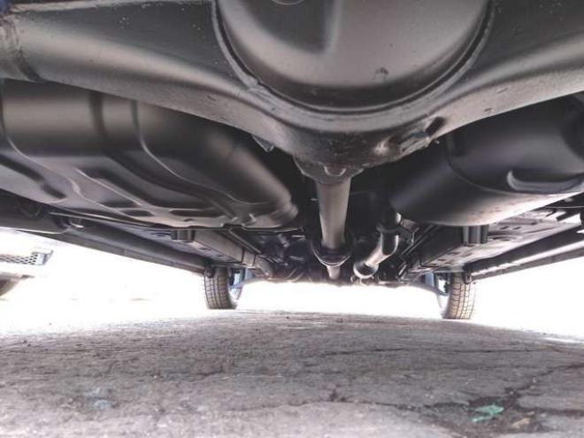 ワゴンRFX リミテッド 4WD　ABS　スマートキー　プッシュスタート　アイドリングストップ　ナビTV　ドライブレコーダー　ドアミラーウインカー　D席シートヒーター　夏冬アルミタイヤ付　車検令和10年4月 660