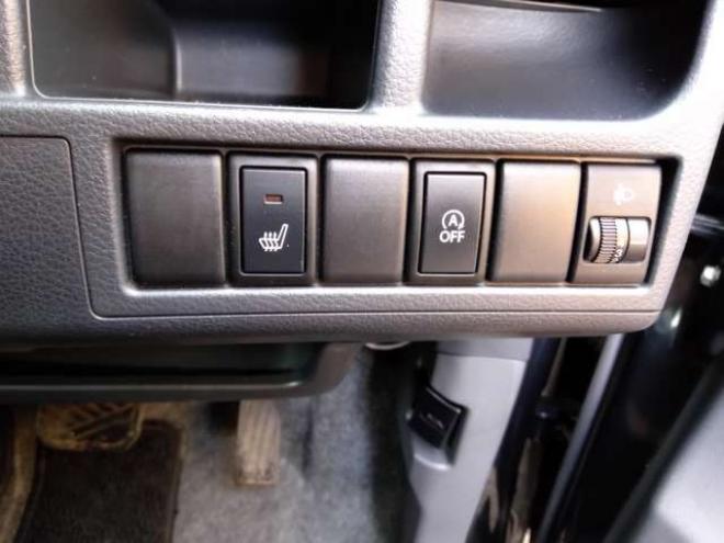 ワゴンRFX リミテッド 4WD　ABS　スマートキー　プッシュスタート　アイドリングストップ　ナビTV　ドライブレコーダー　ドアミラーウインカー　D席シートヒーター　夏冬アルミタイヤ付　車検令和10年4月 660