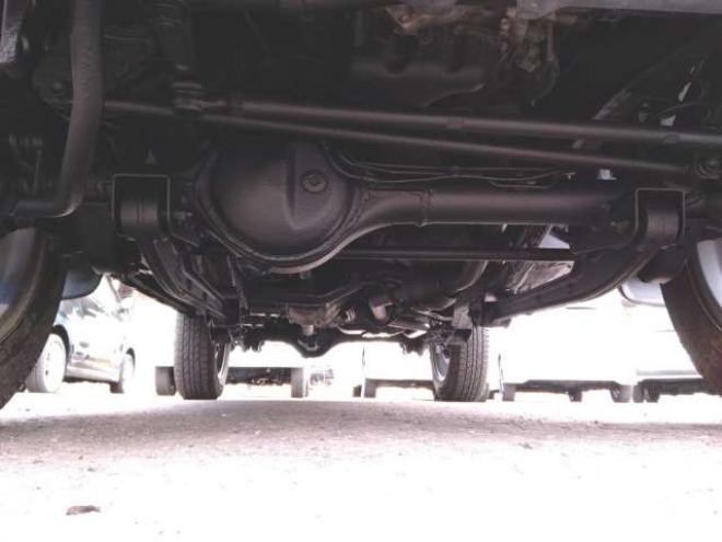 ジムニーランドベンチャー 4WD　パートタイム4WD　ABS　ICターボ　フロア5速　キーレス　ドアミラーウインカー　レザーシート　ETC　ワンオーナー車　車検令和9年8月 660