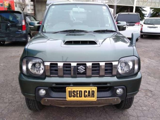 ジムニーランドベンチャー 4WD　パートタイム4WD　ABS　ICターボ　フロア5速　キーレス　ドアミラーウインカー　レザーシート　ETC　ワンオーナー車　車検令和9年8月 660