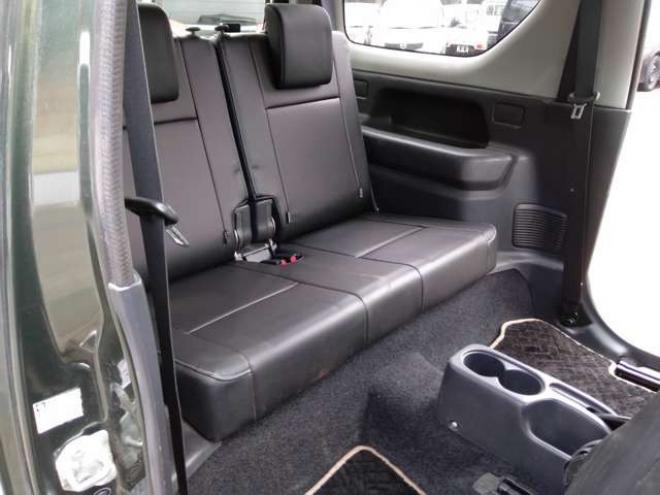 ジムニーランドベンチャー 4WD　パートタイム4WD　ABS　ICターボ　フロア5速　キーレス　ドアミラーウインカー　レザーシート　ETC　ワンオーナー車　車検令和9年8月 660