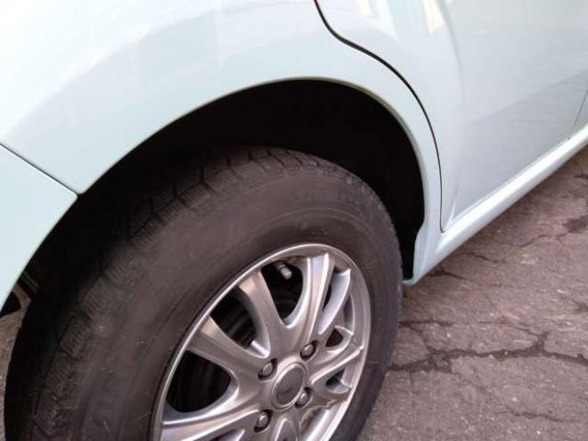 モコS FOUR 4WD　ABS　インテリジェントキー　プッシュスタート　ナビTV　ブルーツース　バックカメラ　リモコンスターター　ドアミラーウインカー　D席シートヒーター　夏冬アルミタイヤ付　車検令和10年4月 660